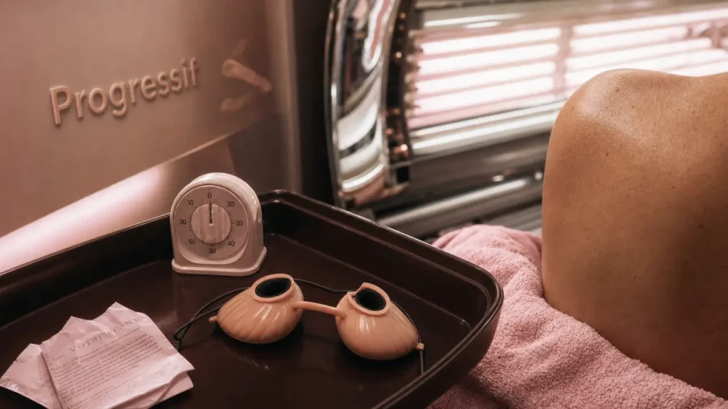 Combien de seance uv pour bronzer : cabine UV, lunettes et timer, 6 à 10 séances