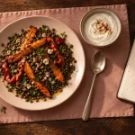 Recette pour maigrir le ventre : salade tiède de lentilles, yaourt et légumes rôtis